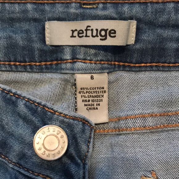 Light Wash Charlotte Russe Jeans - Picture 3 of 4